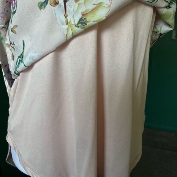 Staccato pastel peach floral satiny v-neck hi-low tank/camisole top blouse M - Picture 9 of 13